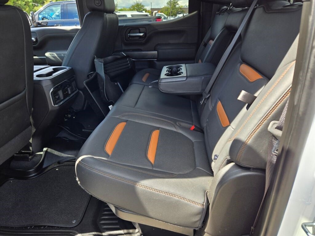 2022 GMC Sierra 1500 Limited AT4