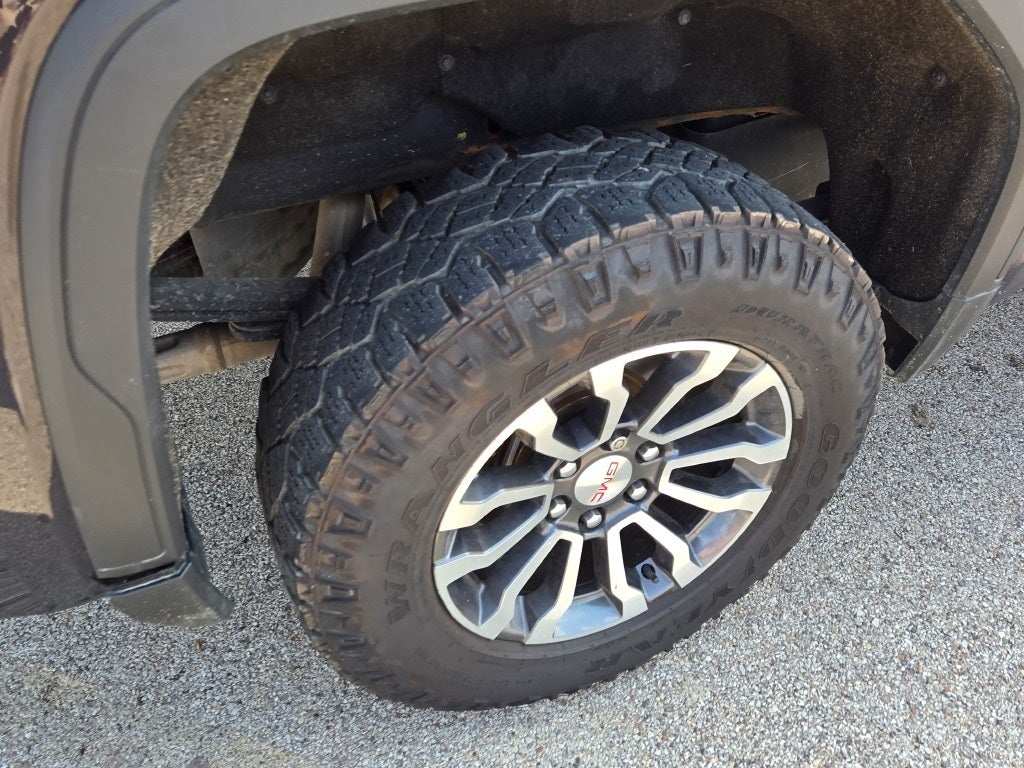 2022 GMC Sierra 1500 AT4