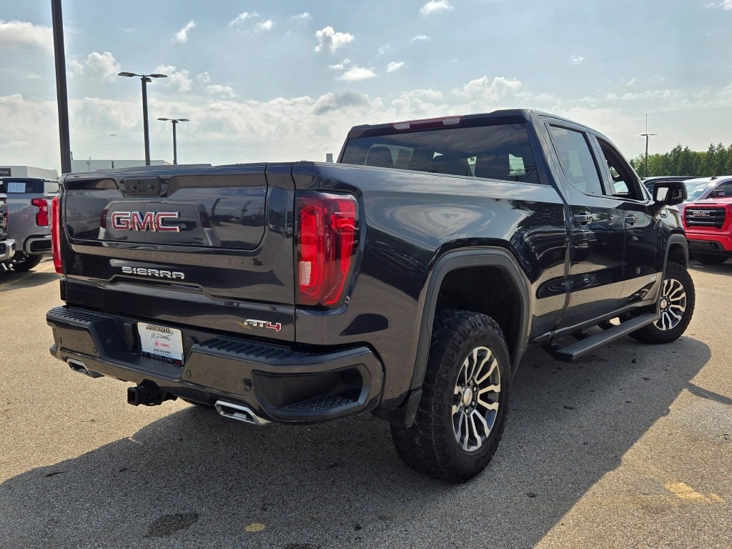 2022 GMC Sierra 1500 AT4