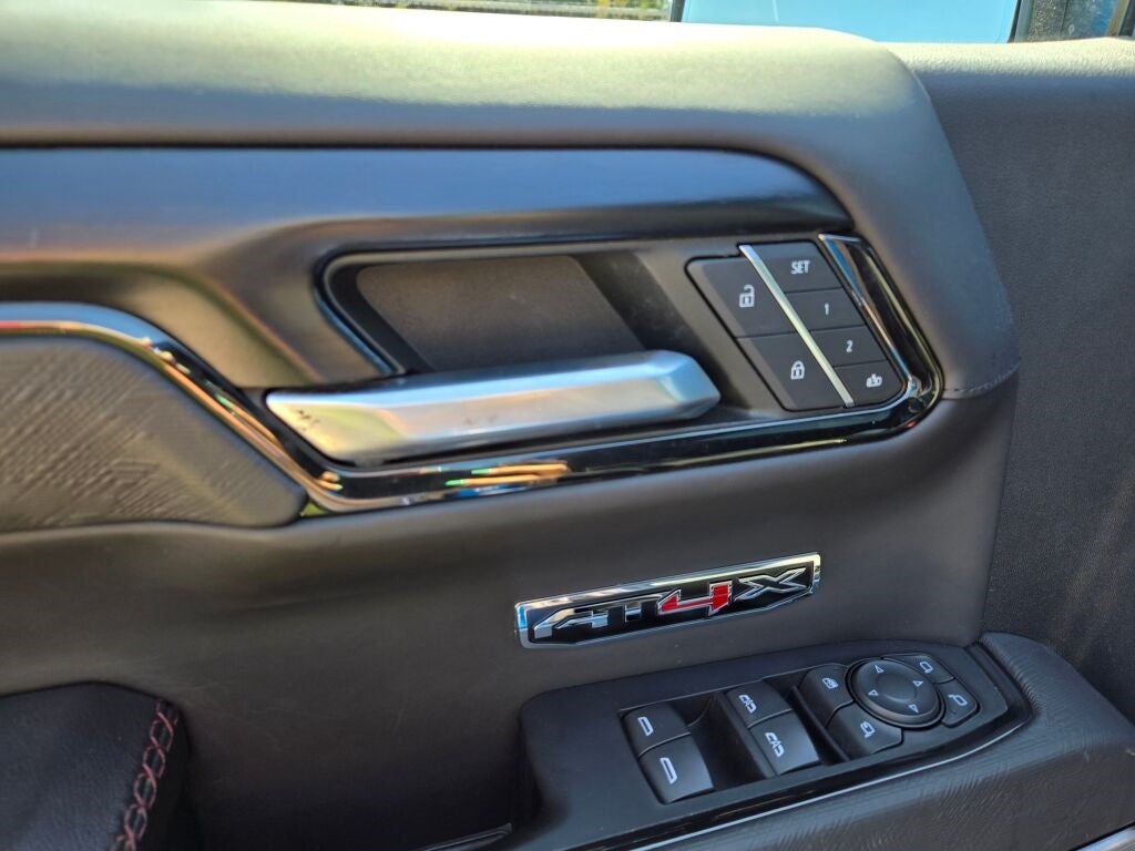 2022 GMC Sierra 1500 AT4X