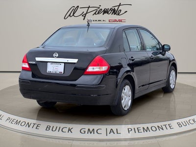 2011 Nissan Versa 1.8 S