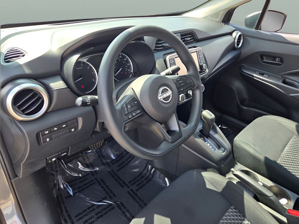 2024 Nissan Versa 1.6 S