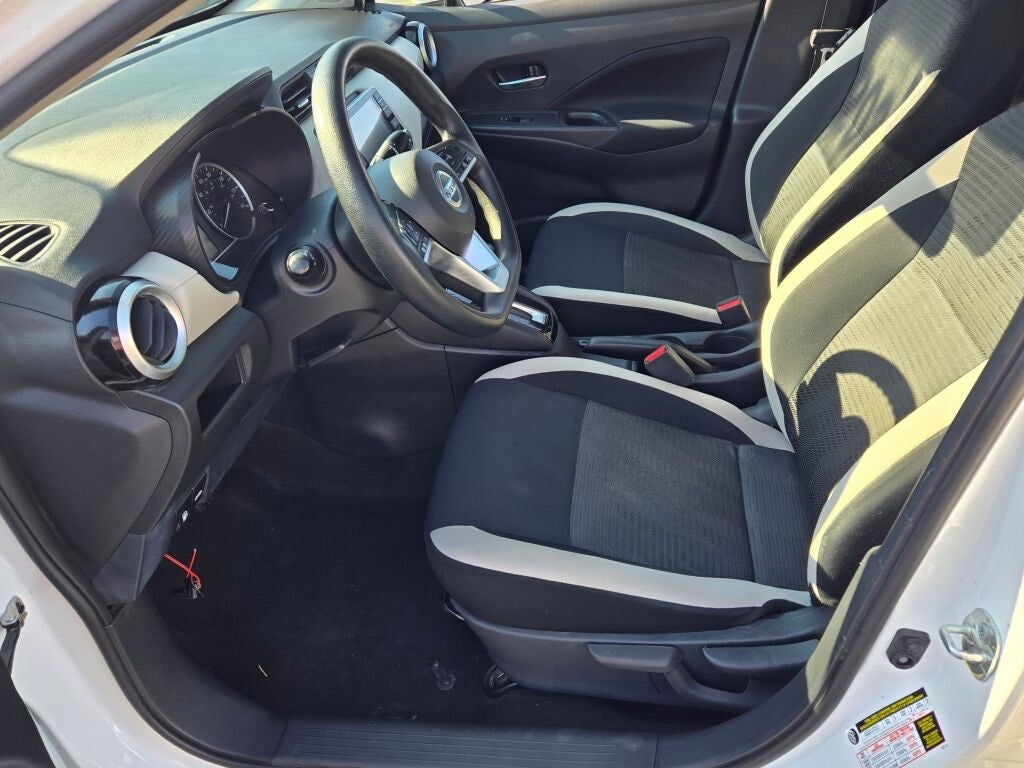 2022 Nissan Versa 1.6 SV