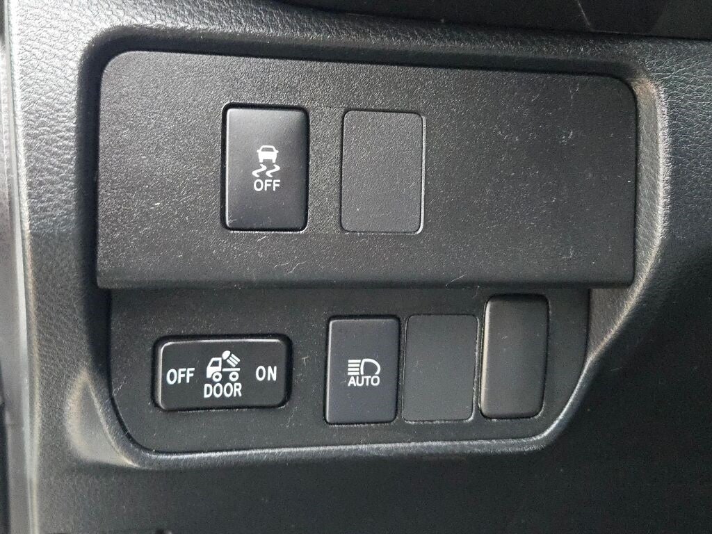 2020 Toyota Tacoma SR V6