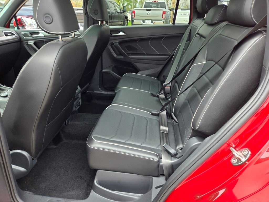 2024 Volkswagen Tiguan 2.0T SEL R-Line