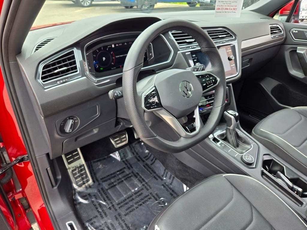 2024 Volkswagen Tiguan 2.0T SEL R-Line