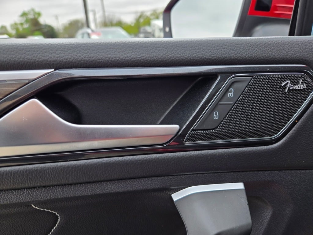 2024 Volkswagen Tiguan 2.0T SEL R-Line