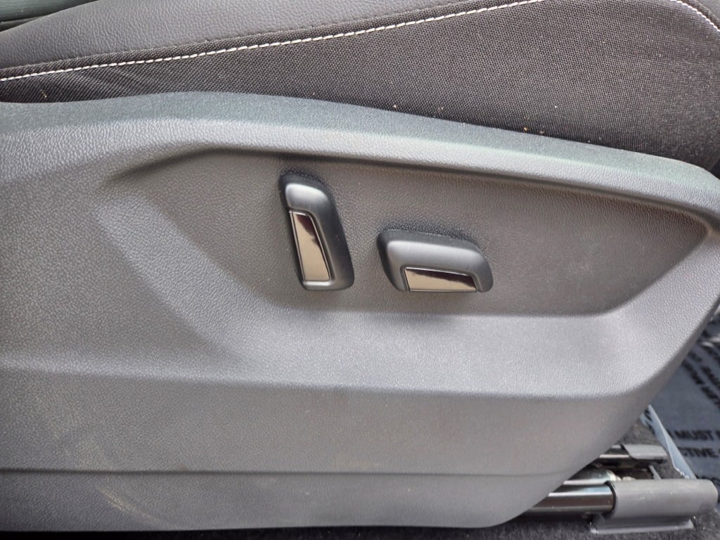 2024 Volkswagen Tiguan 2.0T SEL R-Line