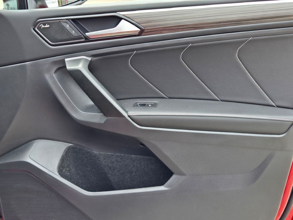 2024 Volkswagen Tiguan 2.0T SEL R-Line