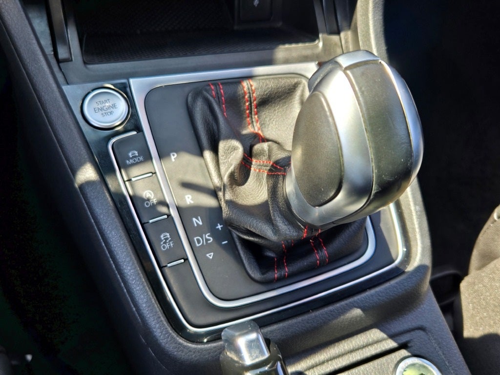 2021 Volkswagen Golf GTI 2.0T S