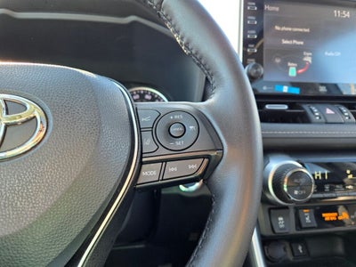 2022 Toyota RAV4 Hybrid XLE Premium