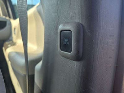 2019 Toyota Sienna XLE 8 Passenger