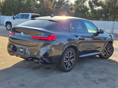 2022 BMW X4 xDrive30i