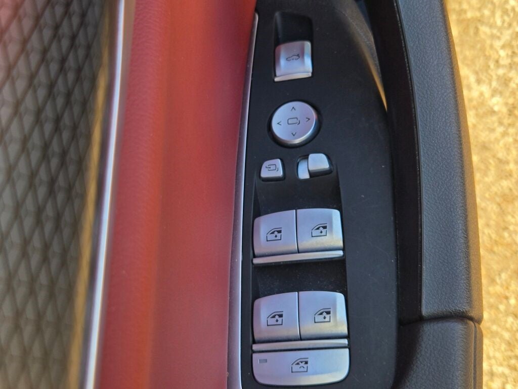 2022 BMW X4 xDrive30i