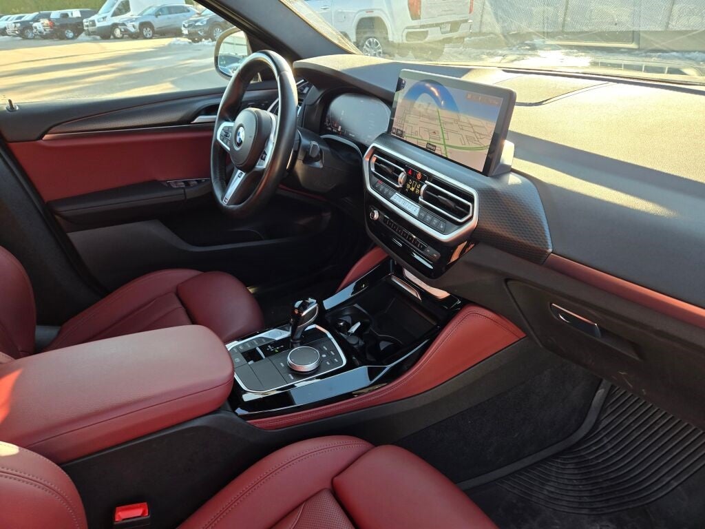 2022 BMW X4 xDrive30i