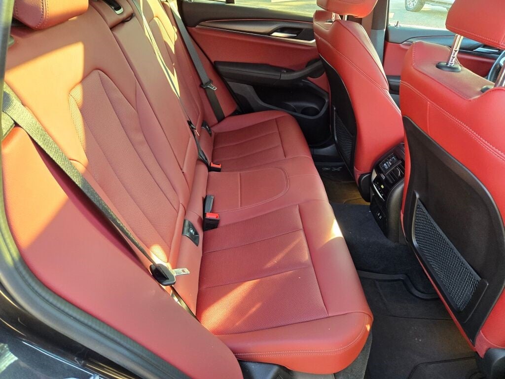 2022 BMW X4 xDrive30i