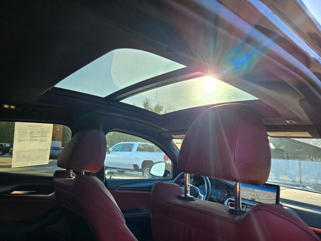 2022 BMW X4 xDrive30i