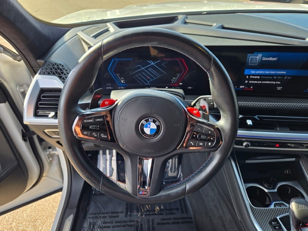 2023 BMW XM Base