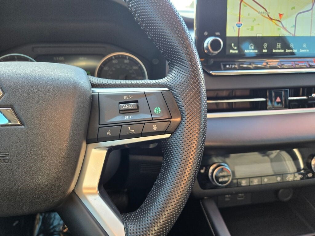 2023 Mitsubishi Outlander SE