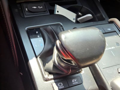 2019 Lexus ES 300h Luxury