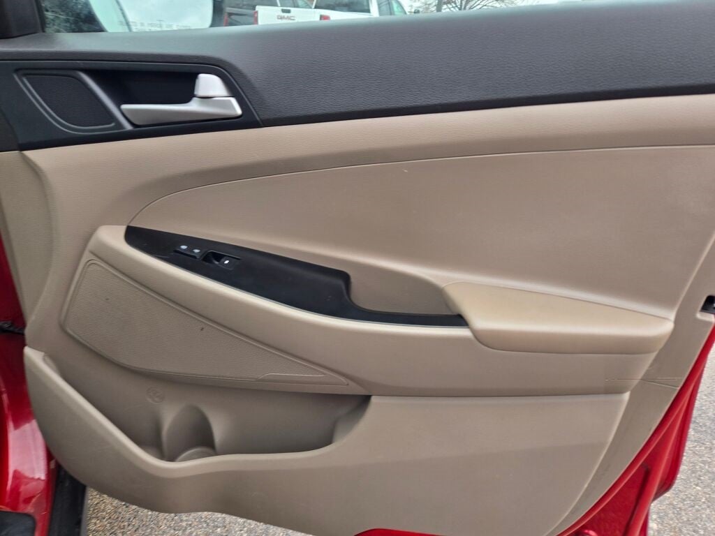 2021 Hyundai Tucson SE