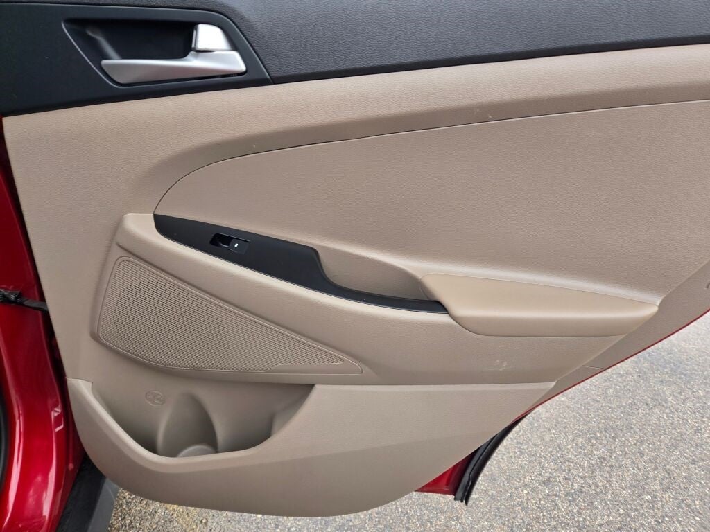 2021 Hyundai Tucson SE