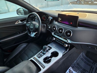 2022 Kia Stinger GT2