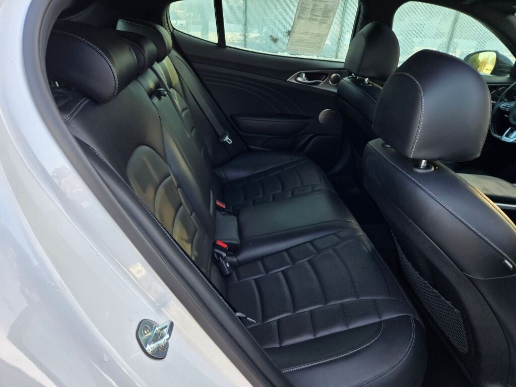 2022 Kia Stinger GT2