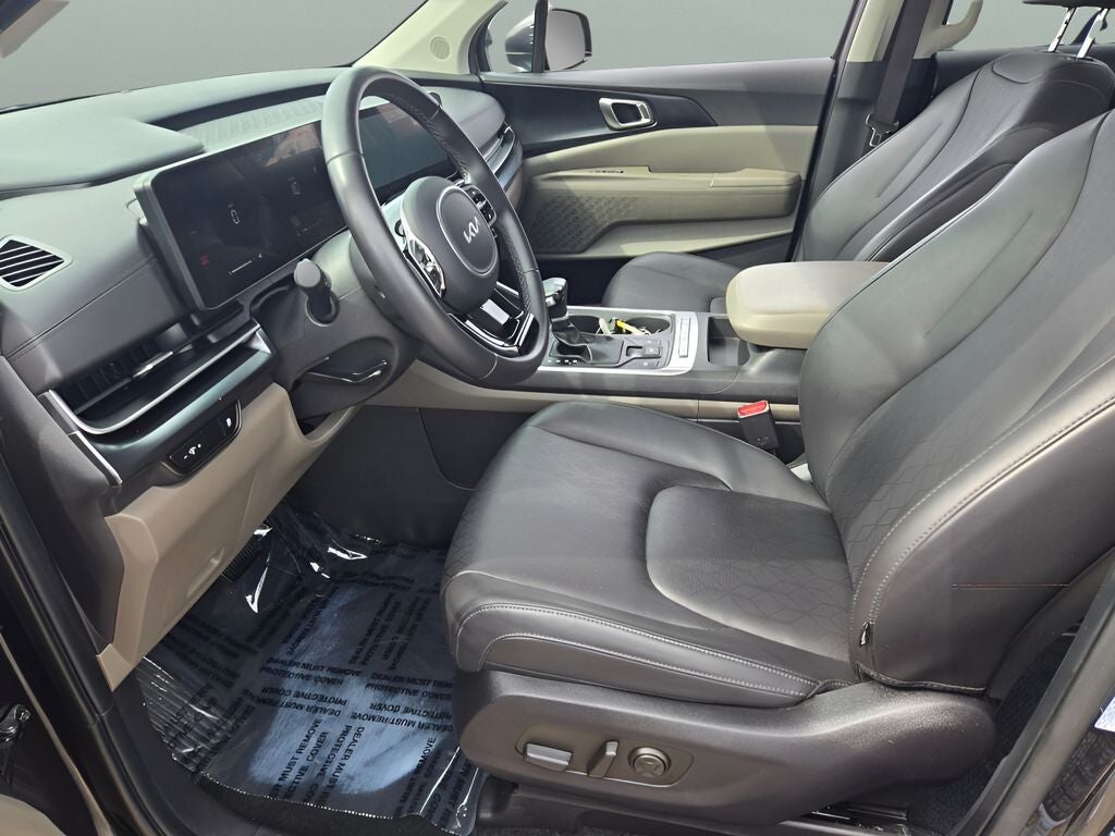 2025 Kia Carnival LXS