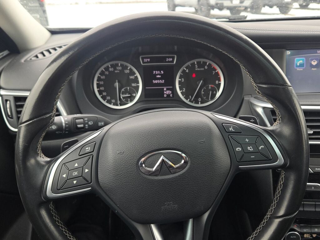 2018 INFINITI QX30 Premium