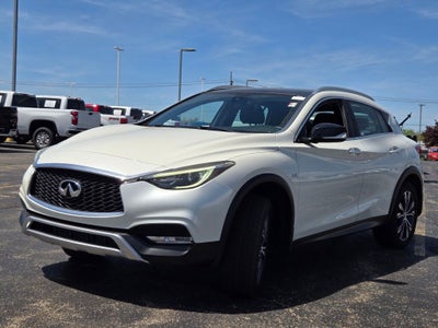 2018 INFINITI QX30 Premium