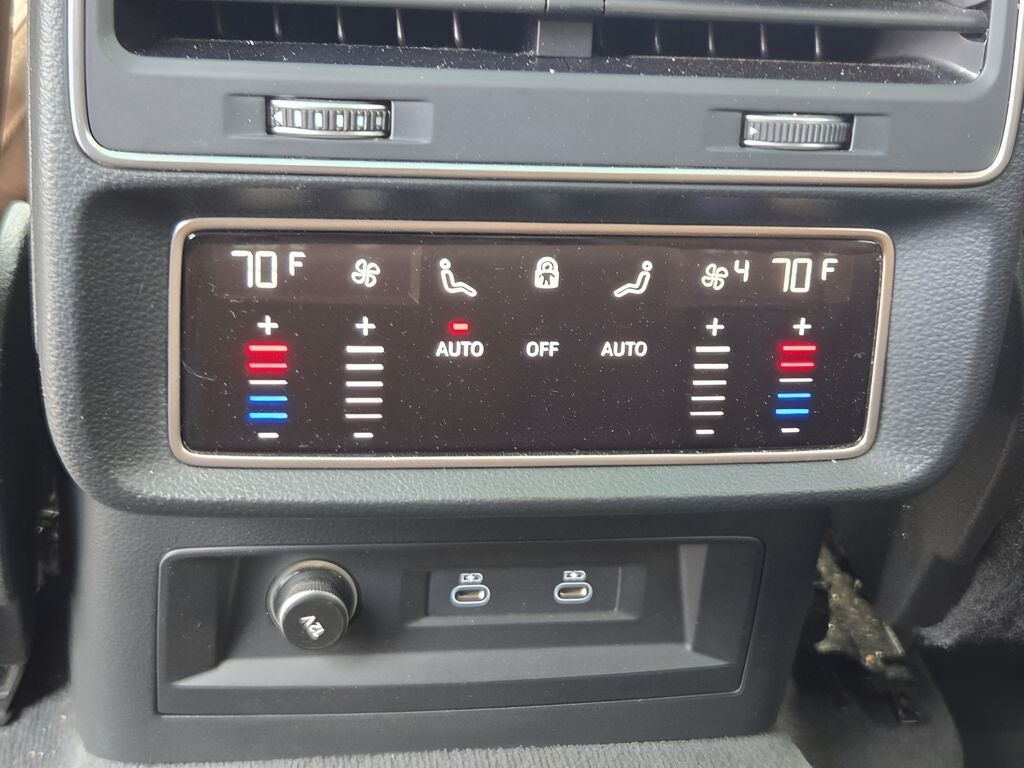 2022 Audi Q8 55 Premium Plus quattro