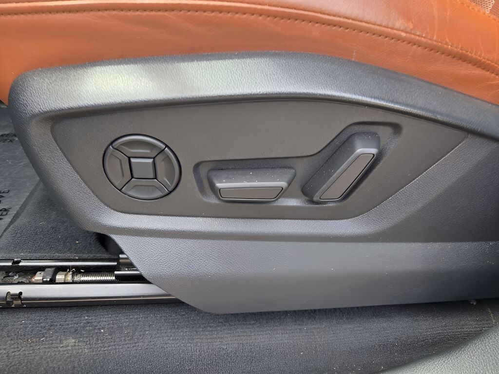 2022 Audi Q8 55 Premium Plus quattro