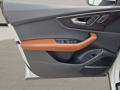 2022 Audi Q8 55 Premium Plus quattro