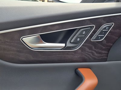 2022 Audi Q8 55 Premium Plus quattro