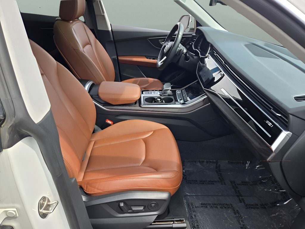 2022 Audi Q8 55 Premium Plus quattro