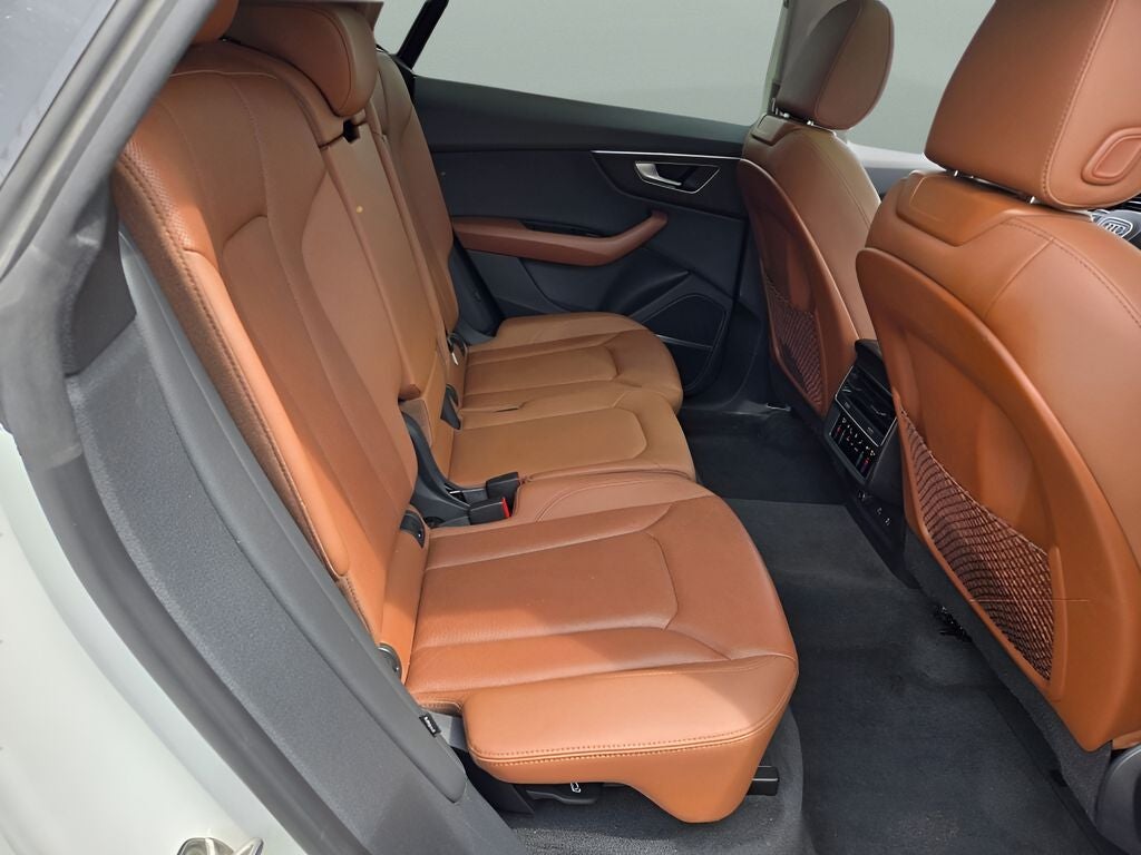 2022 Audi Q8 55 Premium Plus quattro