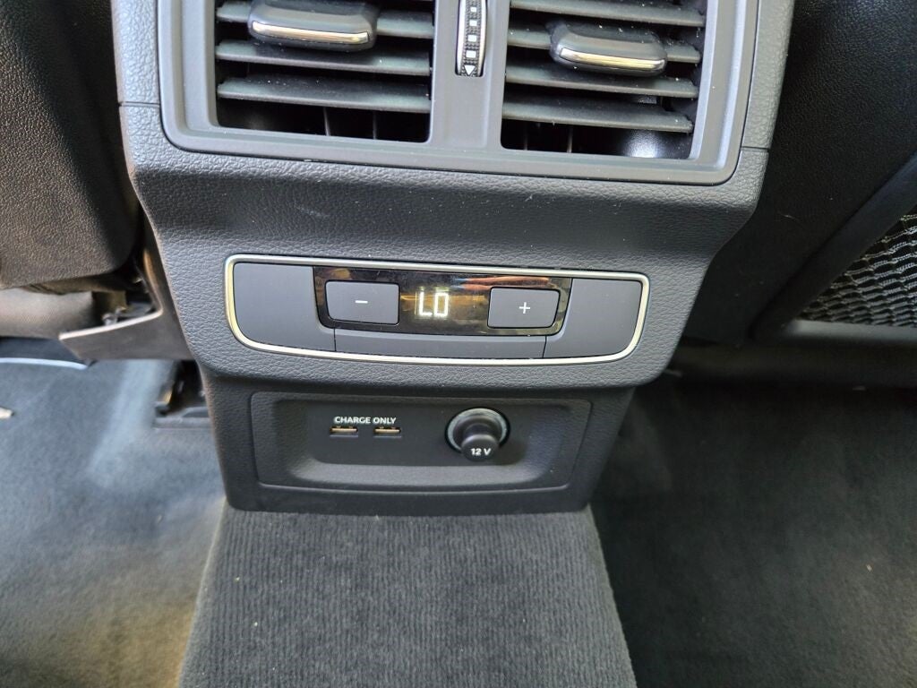 2023 Audi Q5 45 S line Premium Plus quattro