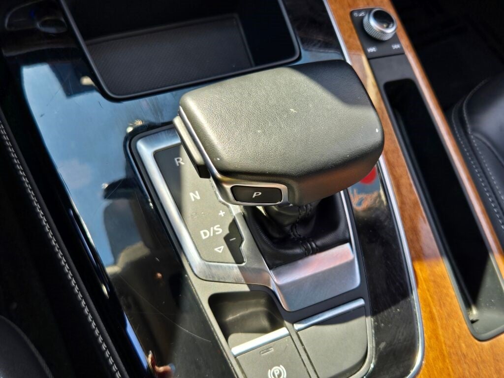 2023 Audi Q5 45 S line Premium Plus quattro