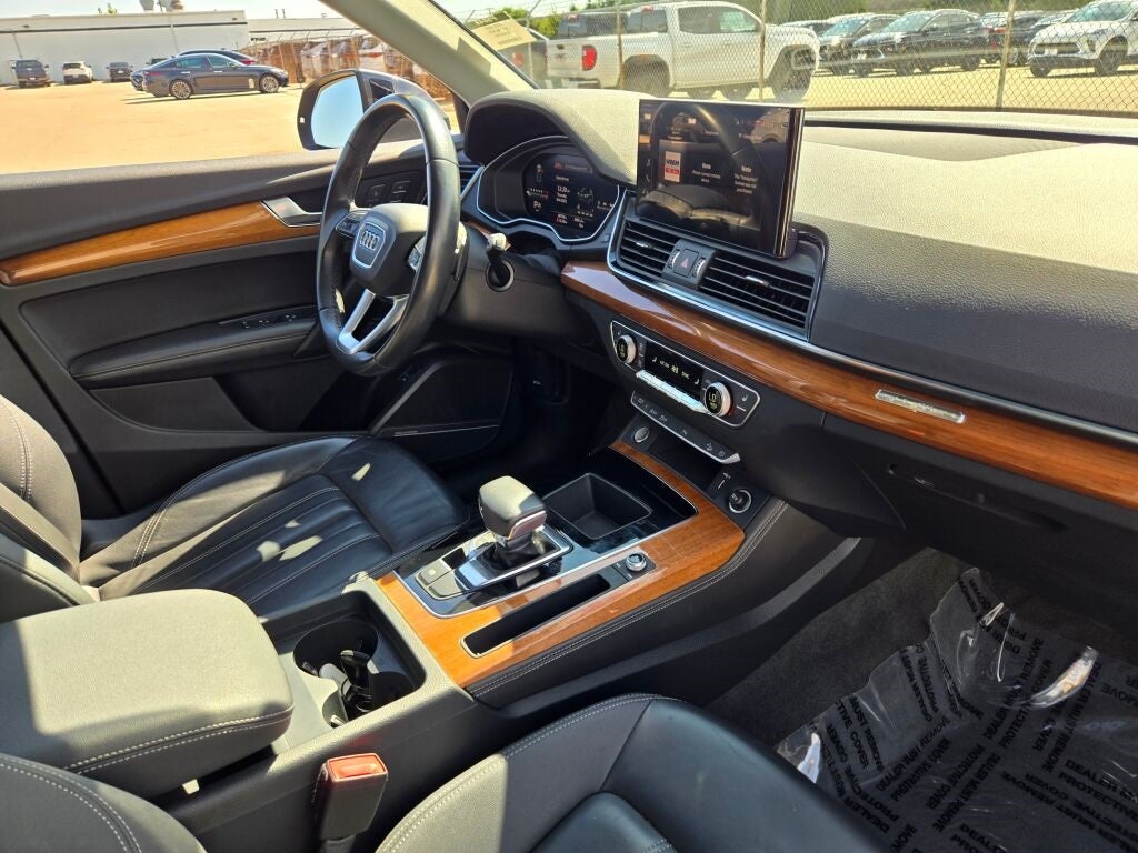 2023 Audi Q5 45 S line Premium Plus quattro