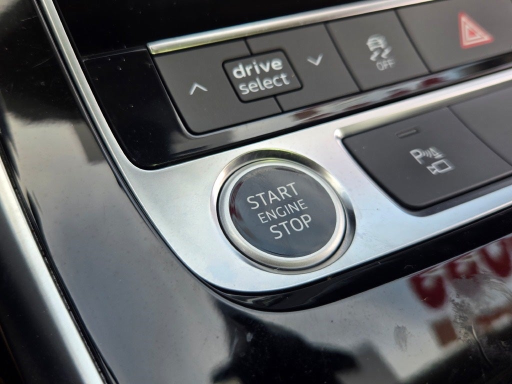 2022 Audi Q7 55 Premium Plus quattro