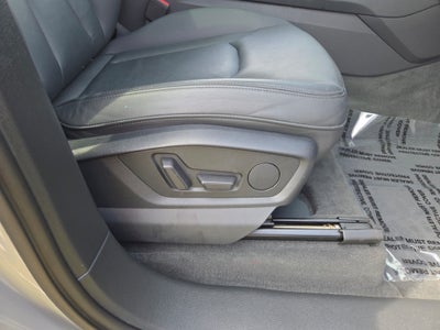 2022 Audi Q7 55 Premium Plus quattro