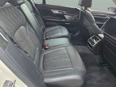 2018 BMW 7 Series 740e xDrive iPerformance