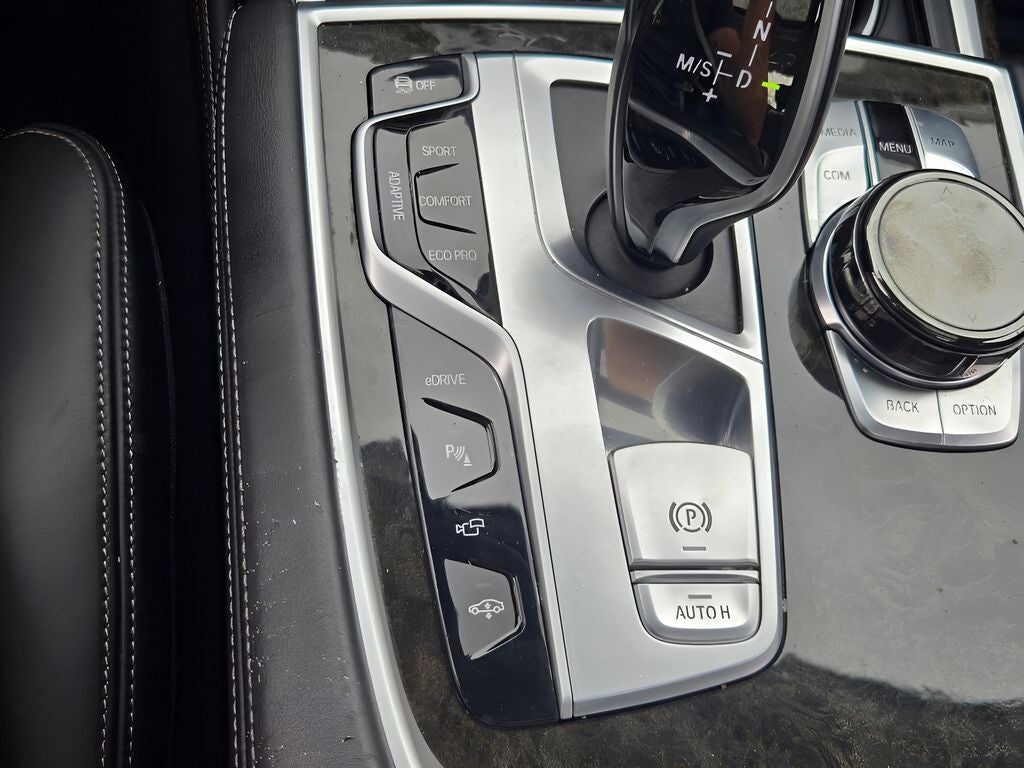 2018 BMW 7 Series 740e xDrive iPerformance
