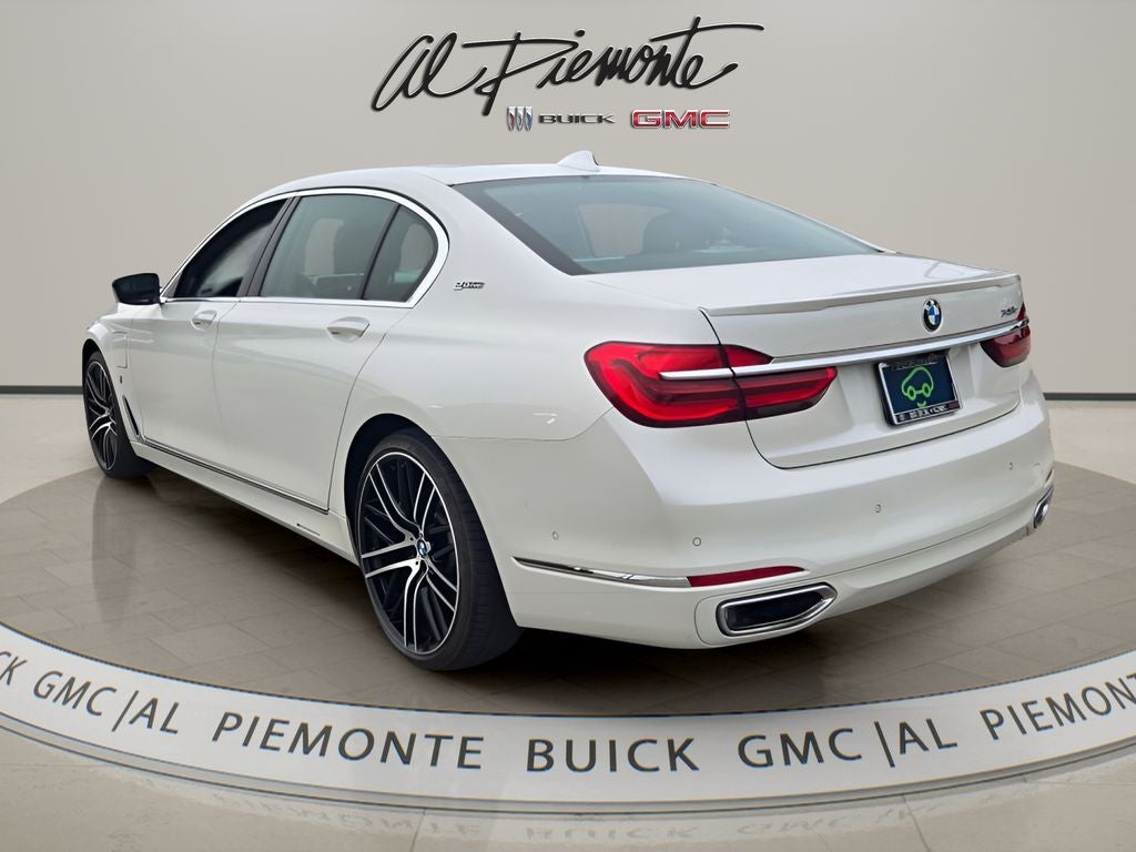 2018 BMW 7 Series 740e xDrive iPerformance