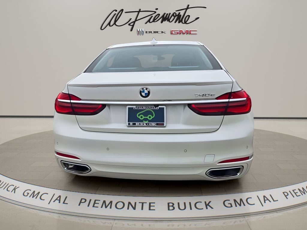 2018 BMW 7 Series 740e xDrive iPerformance