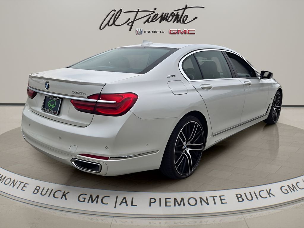 2018 BMW 7 Series 740e xDrive iPerformance