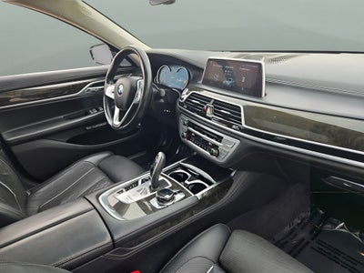 2018 BMW 7 Series 740e xDrive iPerformance