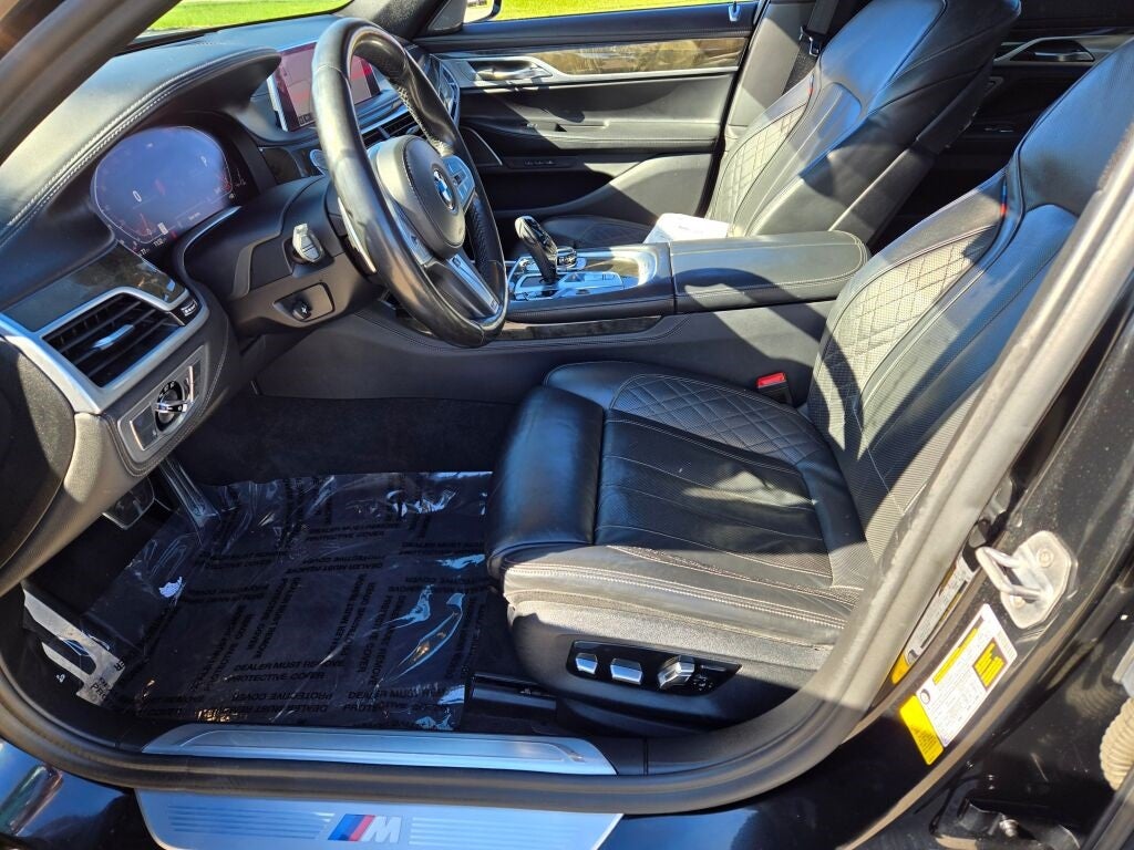 2020 BMW 7 Series 740i