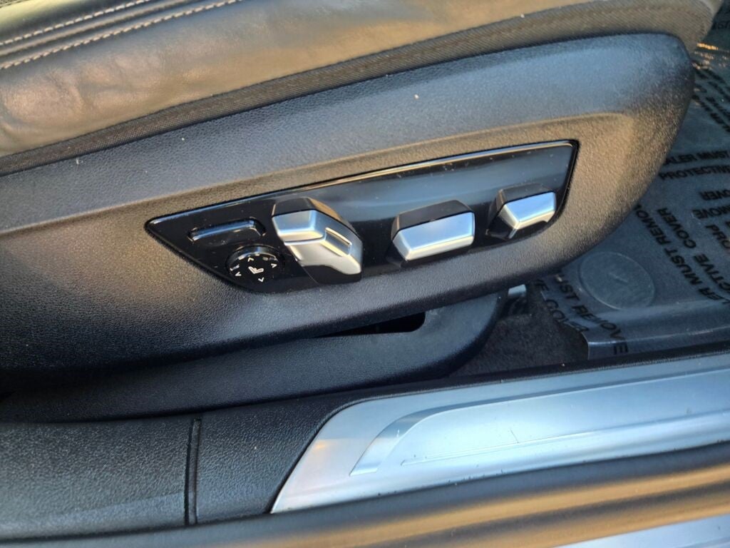 2020 BMW 7 Series 740i